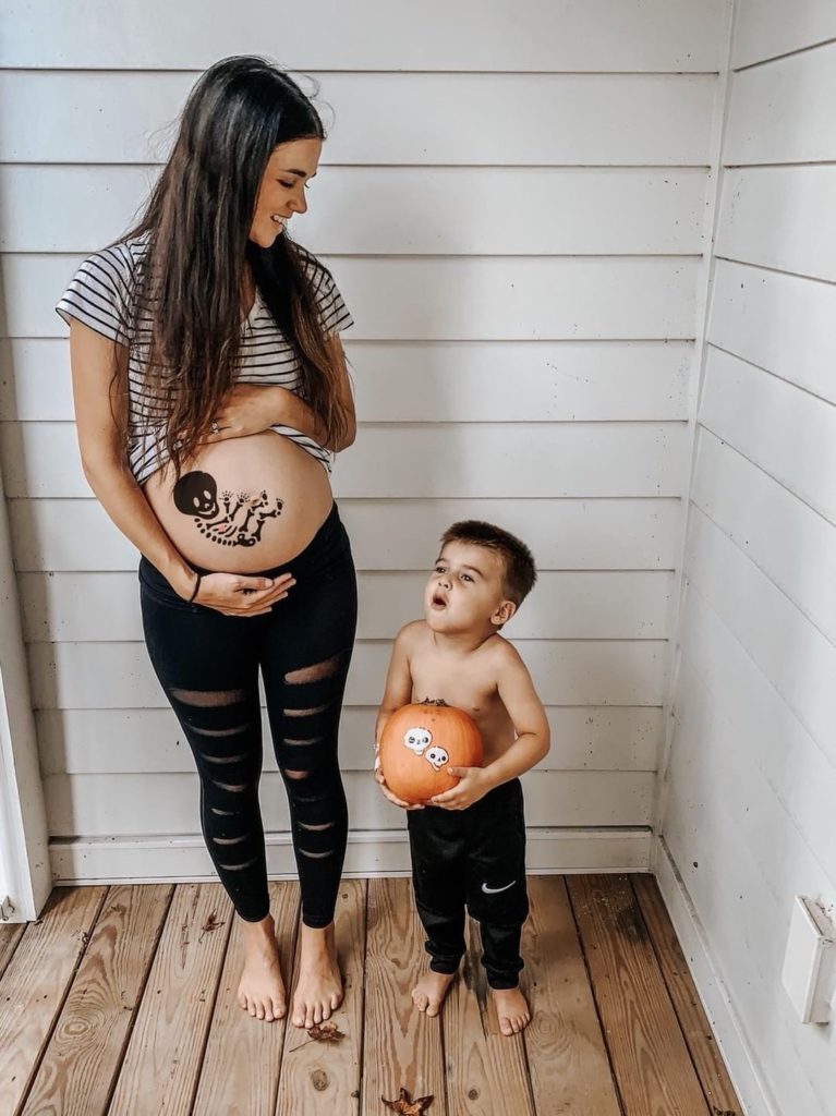 Best Maternity Halloween Costumes for 2020 Sexy Mama Maternity