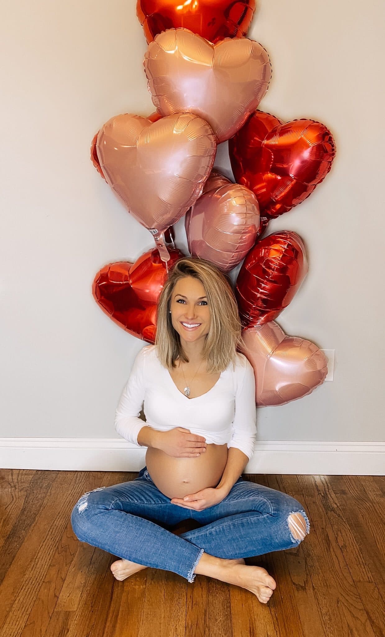 Valentine’s Day Maternity Outfits