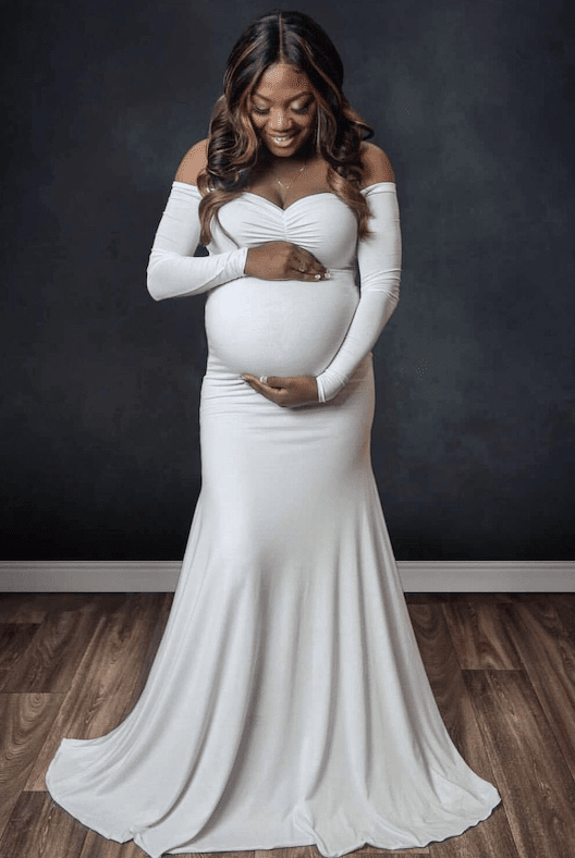 In Studio Maternity Photoshoot Inspo - Sexy Mama Maternity